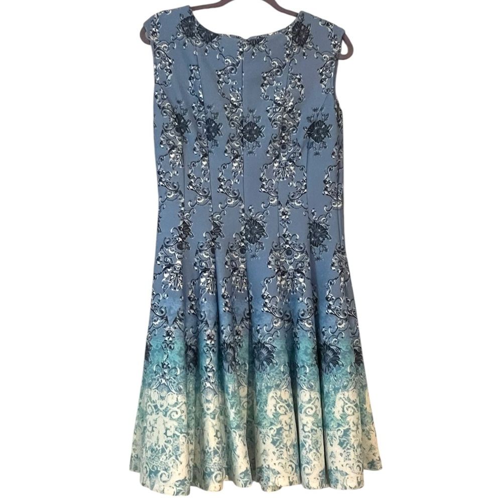 Gabby Skye Blue and Cream Floral Midi Dress